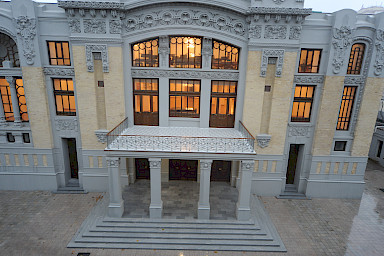 detail F south façade restauration completed